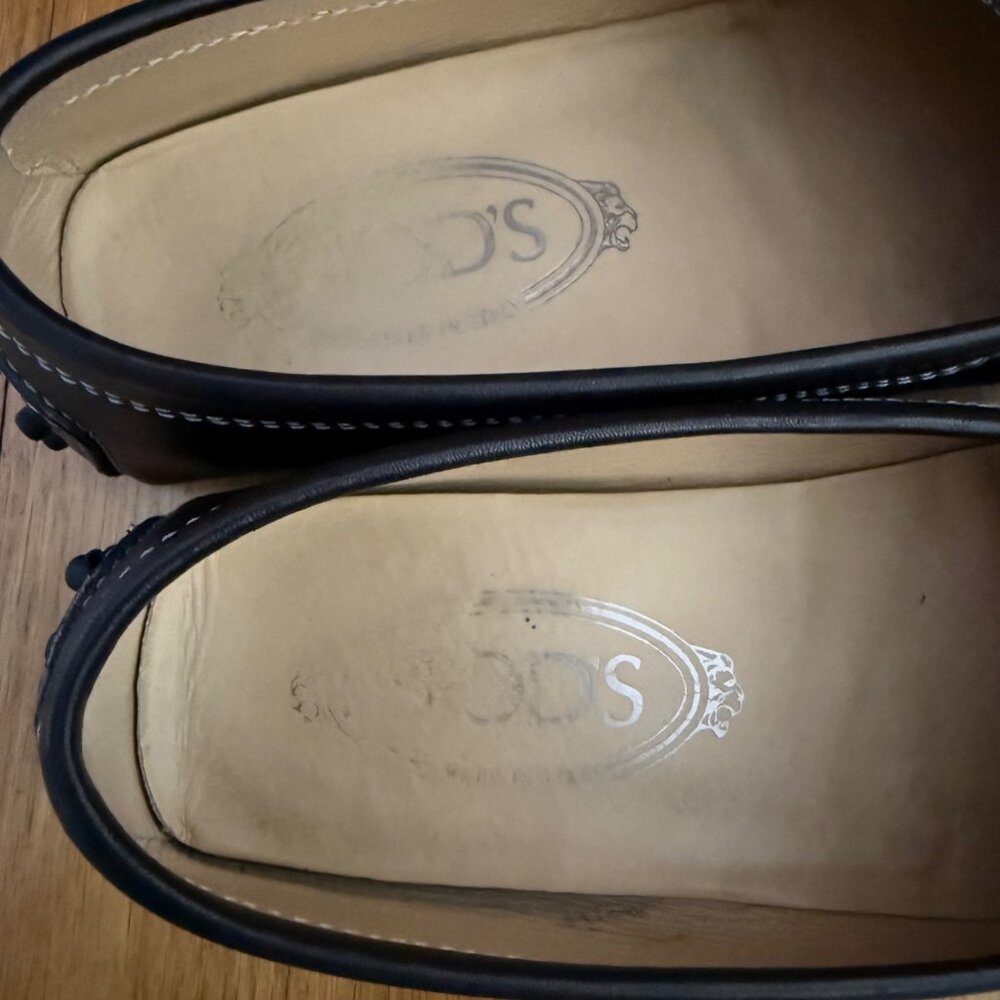 Tods Womens Black Leather Driving Loafers Size 36.5 EU With Rubber Sole Detailin - Picture 5 of 11